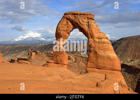 Emblématique Delicate Arch dans le parc national d'Arches dans l'Utah Banque D'Images