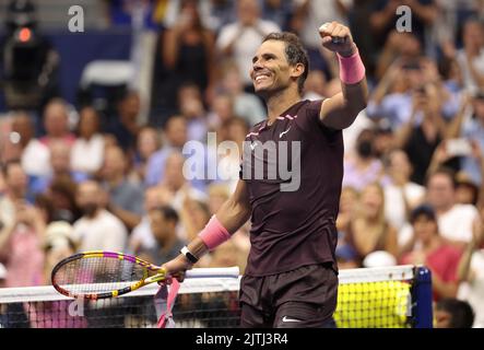 New York, États-Unis, 31/08/2022, Rafael Nadal d'Espagne célèbre sa victoire au cours du 2 jour de l'US Open 2022, 4th Grand tournoi de tennis de la saison sur 30 août 2022 au USTA National tennis Centre à New York, États-Unis - photo Jean Catuffe / DPPI Banque D'Images