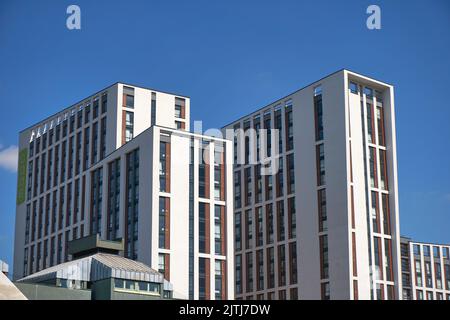 Immeuble d'appartements en hauteur à Coventry, Royaume-Uni Banque D'Images
