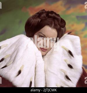 KATJA - DIE UNGEKRÖNTE KAISERIN - ROMY SCHNEIDER (KATIA), 1959, PORTRÄT Banque D'Images