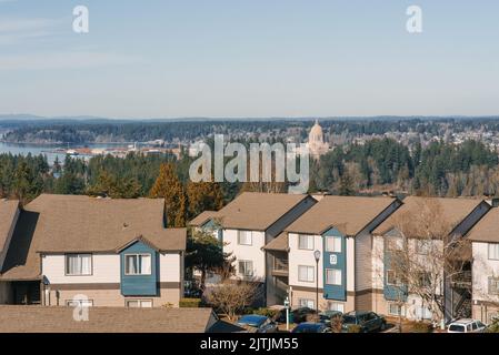 Olympia, États-Unis. Mars 2022. Beaux appartements privés par temps ensoleillé Banque D'Images