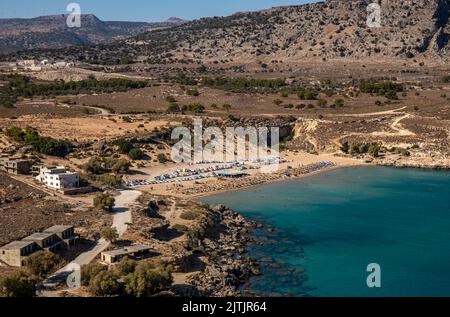 Agia Agathi Beach (sable doré) sur l'île de Rhodes, Grèce Banque D'Images