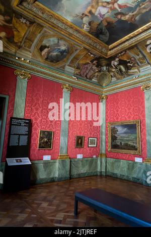 Charles le Brun grand design décoratif, 17th siècle, Musée Carnavalet, un musée dédié à l'histoire de la ville, situé dans le Marais distri Banque D'Images