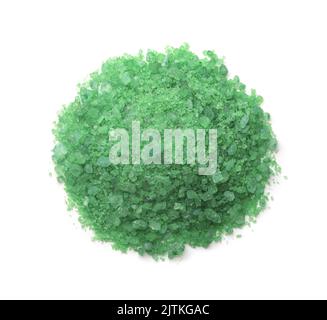 Vue de dessus du sel de bain aromatique vert isolé sur blanc Banque D'Images