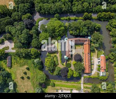 Vue aérienne, Château de Bladenhorst, Bladenhorst, Castrop-Rauxel, région de Ruhr, Rhénanie-du-Nord-Westphalie, Allemagne, DE, Europe, photographie aérienne, Région de Ruhr, C Banque D'Images