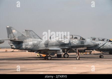 Douglas A-4 Skyhawk à bord d'un NAS Miramar à San Diego, en Californie Banque D'Images