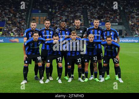 30 Agosto 2022 - Milano , Italia - sport, calcio - FC Inter vs Cremonese - Campionato italiano di calcio Serie A TIM 2022/2023 - Stadio San Siro. Nella foto: FORMAZIONE (Inter Milan); 30 août 2022 Milan , Italie - sport, calcio - FC Inter vs Cremonese - Championnat italien de football série A 2022/2023 - Stade San Siro . Dans la photo: COMMENCER ONZE LIGNES (Inter Milan); Banque D'Images