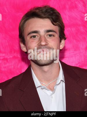 Charlie Rowe arrivant à Peacock Original 'Angelyne' Hollywood Premiere au Pacific Design Center sur 10 mai 2022 à West Hollywood, CA. © OConnor/AFF-USA.com Banque D'Images