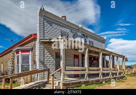 Giessler Store and Post Office alias Atlantic City Mercantile, 1893 ans, maintenant Steak House et bar, à Atlantic City, Wind River Range, Wyoming, États-Unis Banque D'Images