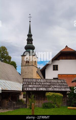 L'église de l'Assomption de la Vierge Marie à Kranjska Gora, dans la région de Carniola, dans le nord-ouest de la Slovénie Banque D'Images