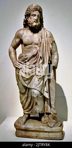 Statue du Dieu, Asklepios, 3-4th siècle après J.-C., trouvée dans le sanctuaire de, Asklepios à Épidauros, Musée archéologique national à Athènes, Grèce, Dieu de guérison. Banque D'Images