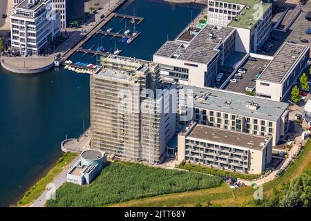 Vue aérienne, lac Phoenix, chantier de construction du nouveau bâtiment de Comunita Residenz Phoenix See, résidence principale de H12 étages, port et saiboa Banque D'Images