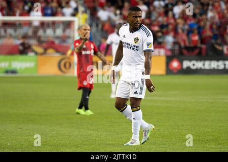 Toronto, Canada. 31st août 2022. Douglas Costa (10) en action pendant le match MLS entre le Toronto FC et LA Galaxy à BMO Field à Toronto. Le jeu a pris fin en 2-2 (photo par Angel Marchini/SOPA Images/Sipa USA) crédit: SIPA USA/Alay Live News Banque D'Images