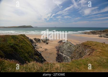 Plage de Polzeath dans la baie de Hayle, en Cornouailles. Banque D'Images