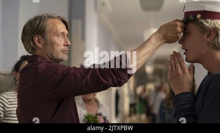 Une autre année ronde Druk : 2020 Danemark Directeur : Thomas Vinterberg Mads Mikkelsen Banque D'Images