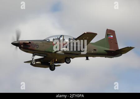 EMB 314 Super Tucano arrivée au Royal International Air Tattoo RIAT 2022 à RAF Fairford, Royaume-Uni Banque D'Images