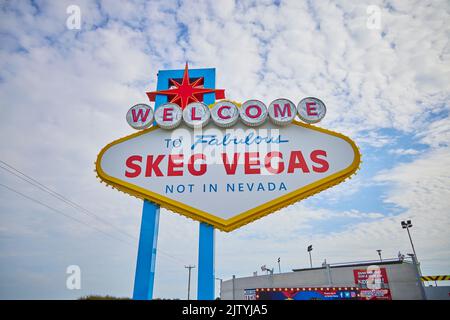 Skegness Raceway Sign- Bienvenue à la fabuleuse skeg Vegas, pas au Nevada photo: ©Phil Crow 2022 Banque D'Images