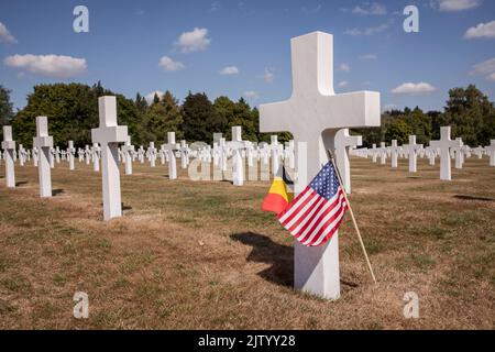 Cimetière et mémorial américain d'Henri-Chapelle, cimetière militaire américain près de Welkenraedt, Wallonie, Belgique. 7992 soldats américains tombés reposent ici. Henr Banque D'Images