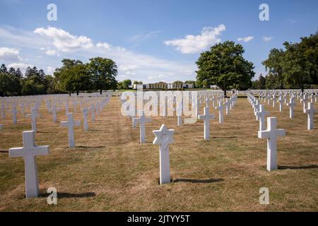 Cimetière et mémorial américain d'Henri-Chapelle, cimetière militaire américain près de Welkenraedt, Wallonie, Belgique. 7992 soldats américains tombés reposent ici. En t Banque D'Images