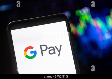 Pologne. 02nd septembre 2022. Sur cette photo, un logo Google Pay apparaît sur un smartphone. (Photo de Mateusz Slodkowski/SOPA Images/Sipa USA) crédit: SIPA USA/Alay Live News Banque D'Images