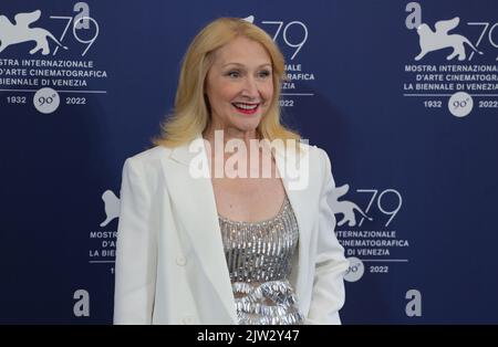 Venise, Italie, 3rd septembre 2022, Patricia Clarkson au photocall du film Monica au Festival du film de Venise 79th en Italie. Credit: Doreen Kennedy/Alamy Live News Banque D'Images