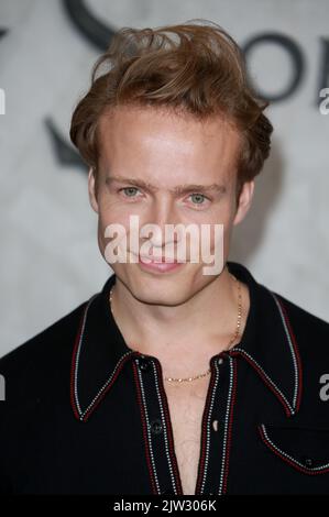 Will Fletcher participe à la première mondiale de « The Lord of the Rings: The Rings of Power » à Leicester Square à Londres, en Angleterre. Banque D'Images