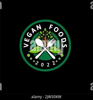 Logo Label for Vegetarian Food Products or Vegan People Vector Design with Plant Icon and Cutlery Illustration de Vecteur