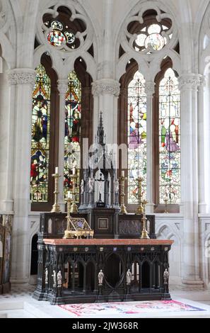 Autel dans la chapelle du mont Stuart, île de Bute, Écosse Banque D'Images