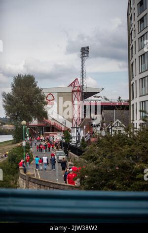 Une vue générale des fans de la forêt avant le match de Premier League Nottingham Forest vs Bournemouth à City Ground, Nottingham, Royaume-Uni, 3rd septembre 2022 (photo de Ritchie Sumpter/News Images) Banque D'Images