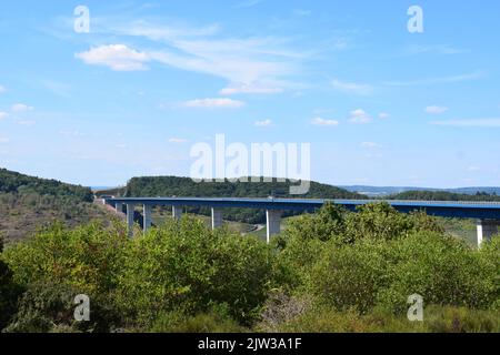 Hochmoselübergang, haut pont de la Moselle près de Zeltingen et Ürzig Banque D'Images