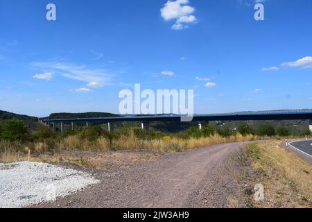 Hochmoselübergang, haut pont de la Moselle près de Zeltingen et Ürzig Banque D'Images