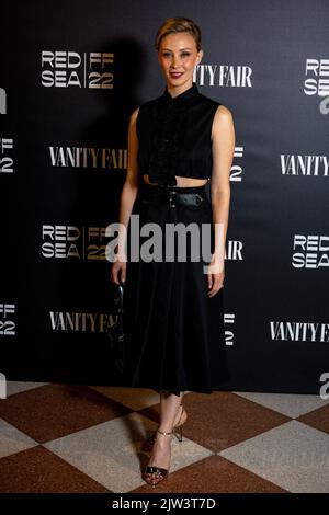 Sarah Gadon arrive pour le dîner de gala "histoires de femmes" organisé par le Festival du film de la Mer Rouge et Vanity Fair Italie dans un "Palazzo" à Venise, dans le cadre de l'édition 79th du Festival du film de Venise connu sous le nom de "mostra", à Venise, Italie sur 2 septembre 2022. Photo par Ammar Abd Rabbo/ABACAPRESS.COM Banque D'Images