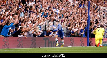 Ben Chilwell, de Chelsea, célèbre le premier but du match de sa partie lors du match de la Premier League à Stamford Bridge, Londres. Date de la photo: Samedi 3 septembre 2022. Banque D'Images