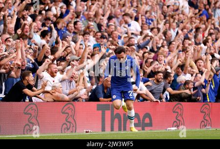 Ben Chilwell, de Chelsea, célèbre le premier but du match de sa partie lors du match de la Premier League à Stamford Bridge, Londres. Date de la photo: Samedi 3 septembre 2022. Banque D'Images