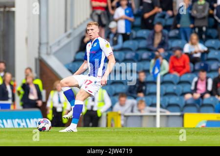 Hayden carter (17) de Blackburn Rovers lors du match de championnat Sky Bet entre Blackburn Rovers et Bristol City à Ewood Park, Blackburn, le samedi 3rd septembre 2022. (Credit: Mike Morese | MI News) lors du match de championnat Sky Bet entre Blackburn Rovers et Bristol City à Ewood Park, Blackburn, le samedi 3rd septembre 2022. (Crédit : Mike Morese | MI News) crédit : MI News & Sport /Alay Live News Banque D'Images