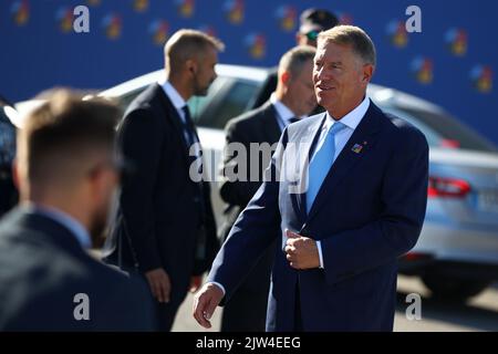 Espagne, Madrid - 29 juin 2022 : le président roumain Klaus Werner Iohannis assiste au sommet de l'OTAN à Madrid, en Espagne. Banque D'Images