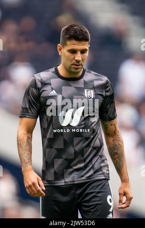 Aleksandar Mitrović #9 de Fulham pendant le match de Premier League Tottenham Hotspur vs Fulham au stade Tottenham Hotspur, Londres, Royaume-Uni, 3rd septembre 2022 (photo de Richard Washbrooke/News Images) Banque D'Images