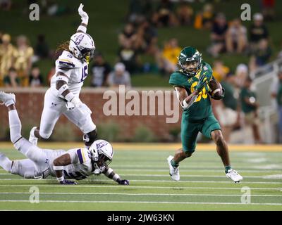 3 septembre 2022: Monaray Baldwin, receveur de large de Baylor (80), a obtenu un score sur un carry de touchdown de 50 yards lors d'un match de football universitaire entre Baylor et Albany à Waco, au Texas, le 3 septembre 2022. (Image de crédit : © Scott Coleman/ZUMA Press Wire) Banque D'Images