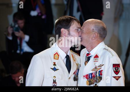 Mario Falak et Charles Eismayer assistent au tapis rouge « maître Gardner » au Festival international du film de Venise 79th sur 03 septembre 2022 à Venise, en Italie. ©photo: Cinzia Camela. Banque D'Images