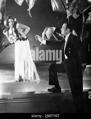 MARIA ALBA et DOUGLAS FAIRBANKS Sr. Ont posé le portrait dans M. ROBINSON CRUSOE 1932 réalisateur A. EDWARD SUTHERLAND Histoire Douglas Fairbanks (comme Elton Thomas) Elton Productions / United Artists Banque D'Images