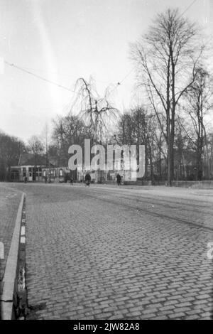 Vue sur le parc Tivoli d'Utrecht depuis Nachtegaalstraat. Banque D'Images