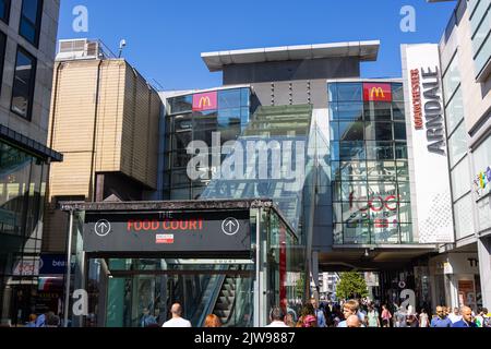 Centre commercial Manchester Arndale - MANCHESTER, Royaume-Uni - 15 AOÛT 2022 Banque D'Images