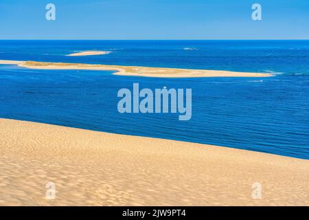 Vue sur la mer de la dune de Pyla, située dans la baie d'Arcachon en Aquitaine. Photo de haute qualité Banque D'Images