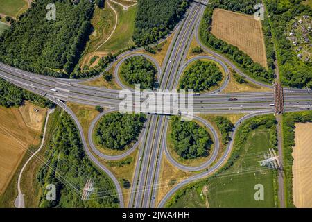 Vue aérienne, sortie d'autoroute Dortmund-Hafen, autoroute A45 et Mallinckrodtstraße, Jungferntal, Dortmund, Ruhrgebiet, Rhénanie-du-Nord-Westphalie, Allemagne, Banque D'Images