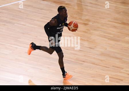 COLOGNE, ALLEMAGNE - 4 SEPTEMBRE 2022 : Dennis Schroeder. Le match de basket-ball de l'Eurobasket 2022 Lituanie contre Allemagne Banque D'Images