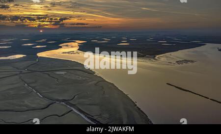 Saint Valery sur somme, photos du port et de la ville par drone. Banque D'Images