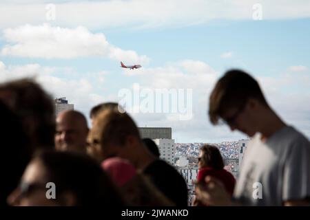 Lisbonne, Portugal. 2nd septembre 2022. Atterrissage à Lisbonne en avion Easy Jet. (Image de crédit : © Rita Franca/SOPA Images via ZUMA Press Wire) Banque D'Images