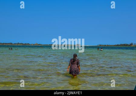 Belle plage de Brewers Bay et lagon près de Maputo au Mozambique Banque D'Images