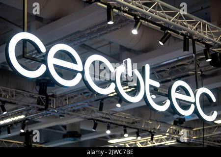 Berlin, Allemagne. 04th septembre 2022. Le logo Cecotec au salon de l'électronique IFA. Credit: Fabian Sommer/dpa/Alay Live News Banque D'Images