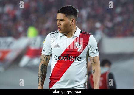 Buenos Aires, Argentine. 04th septembre 2022. Juan Fernando Quintero vu pendant un match entre River plate et Baracas dans le cadre de la Ligue professionnelle 2022 à Estadio Más Monumental Antonio Vespucio Liberti.( scores finaux; River plate 2:1 Barracas Central) Credit: SOPA Images Limited/Alay Live News Banque D'Images